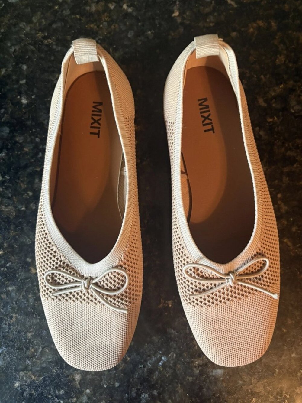 NEW WOMEN'S MIXIT BEIGE FLATS WITH BOW - SIZE 7